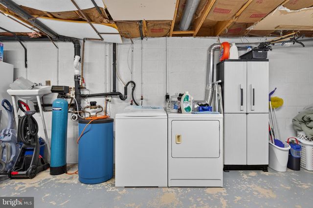 610 E WALNUT ST, Annville, PA 17003