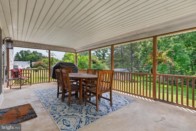 610 E WALNUT ST, Annville, PA 17003