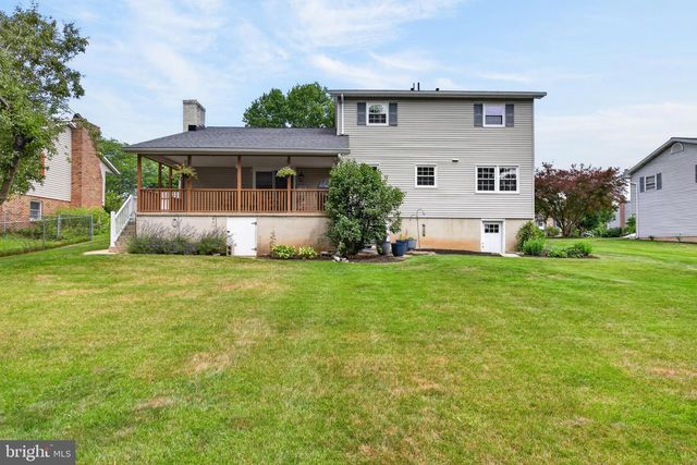 610 E WALNUT ST, Annville, PA 17003