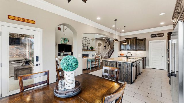 9787 Soaring Hawk Drive, Bentonville, AR 72713