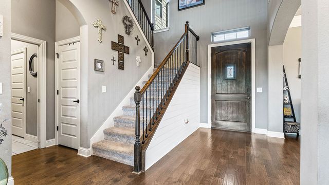 9787 Soaring Hawk Drive, Bentonville, AR 72713