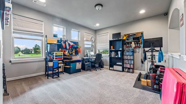 9787 Soaring Hawk Drive, Bentonville, AR 72713