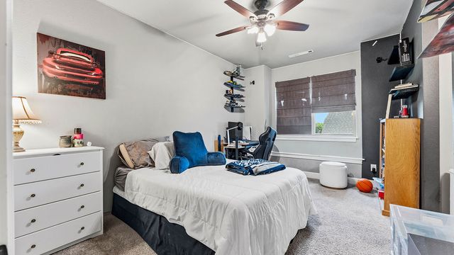 9787 Soaring Hawk Drive, Bentonville, AR 72713