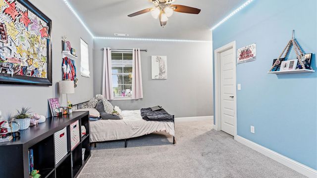 9787 Soaring Hawk Drive, Bentonville, AR 72713