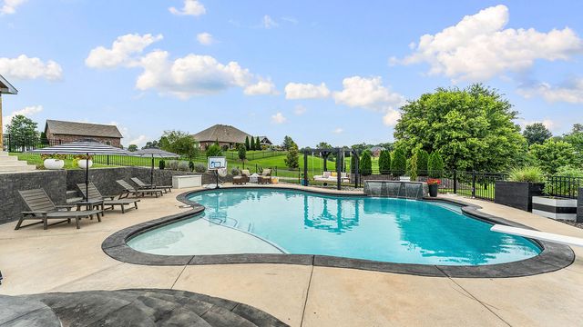9787 Soaring Hawk Drive, Bentonville, AR 72713
