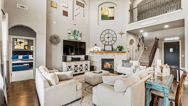 9787 Soaring Hawk Drive, Bentonville, AR 72713