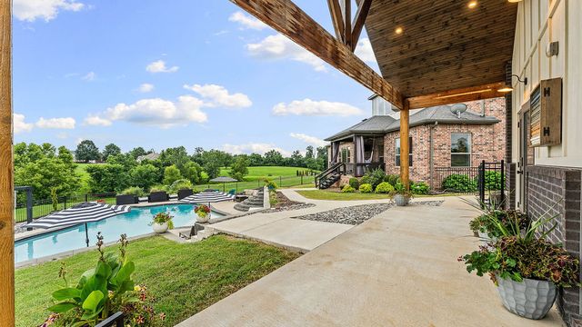 9787 Soaring Hawk Drive, Bentonville, AR 72713