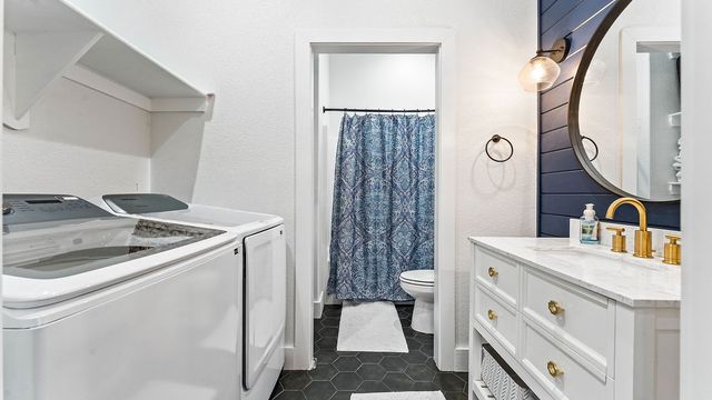 9787 Soaring Hawk Drive, Bentonville, AR 72713
