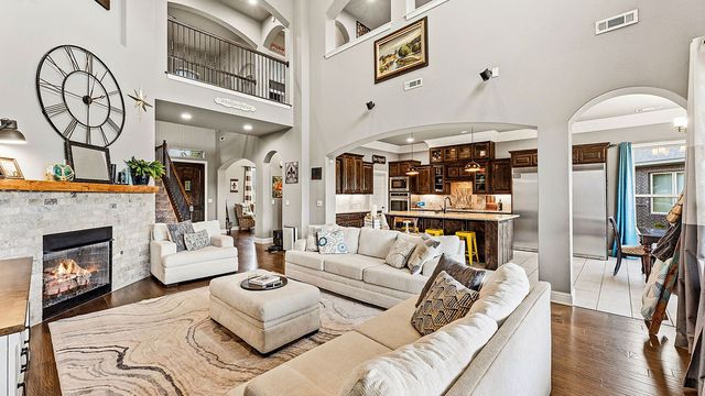 9787 Soaring Hawk Drive, Bentonville, AR 72713