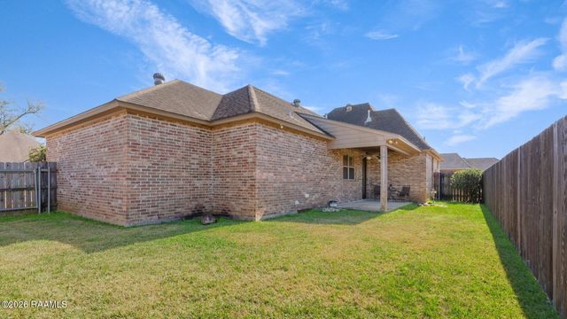 814 Flambant Drive, Broussard, LA 70518