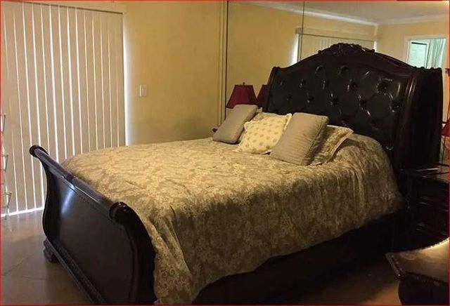 10975 SW 72nd Terrace, Miami, FL 33173