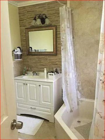 10975 SW 72nd Terrace, Miami, FL 33173