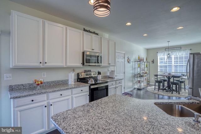 320 CLEAR STREAM DR, Dover, DE 19904