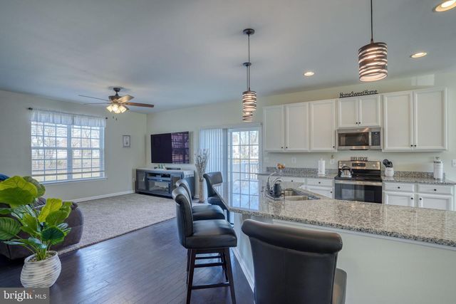 320 CLEAR STREAM DR, Dover, DE 19904