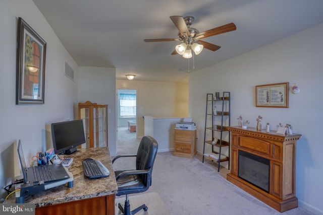 320 CLEAR STREAM DR, Dover, DE 19904