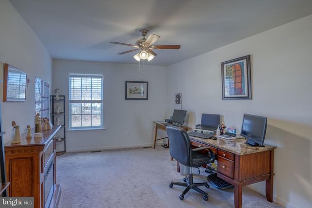 320 CLEAR STREAM DR, Dover, DE 19904