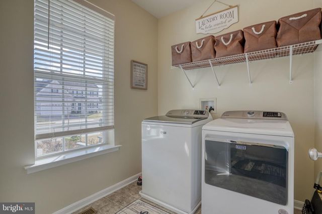 320 CLEAR STREAM DR, Dover, DE 19904