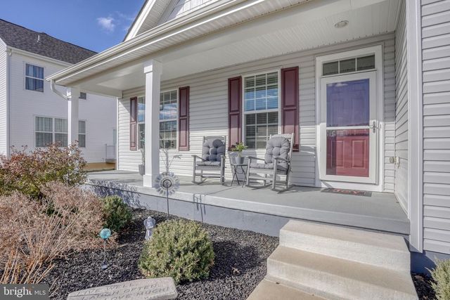 320 CLEAR STREAM DR, Dover, DE 19904