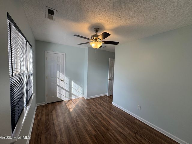 503 Timberlake Trail, Jacksonville, NC 28546