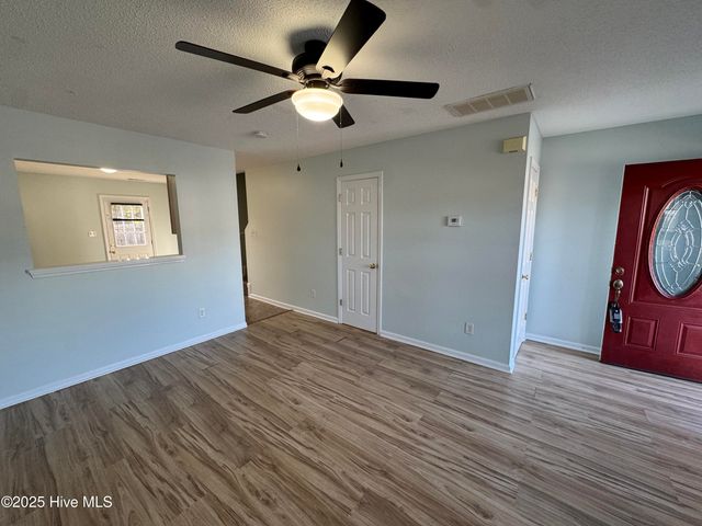 503 Timberlake Trail, Jacksonville, NC 28546