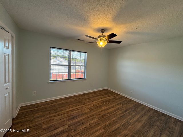 503 Timberlake Trail, Jacksonville, NC 28546