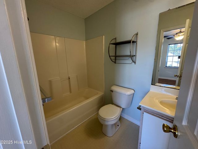 503 Timberlake Trail, Jacksonville, NC 28546