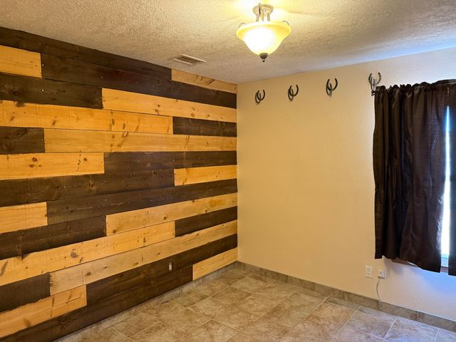 10 Mustang Road, Stanley, NM 87056