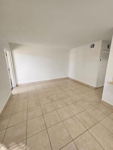 1150 NE 17TH Court 16, Fort Lauderdale, FL 33305