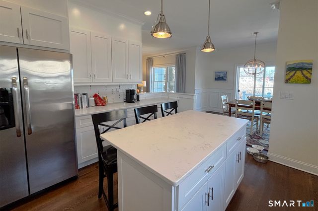 860 Oldfield Road, Fairfield, CT 06824