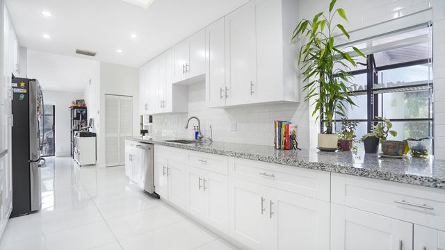 2687 BLUE SAGE Avenue, Coconut Creek, FL 33063