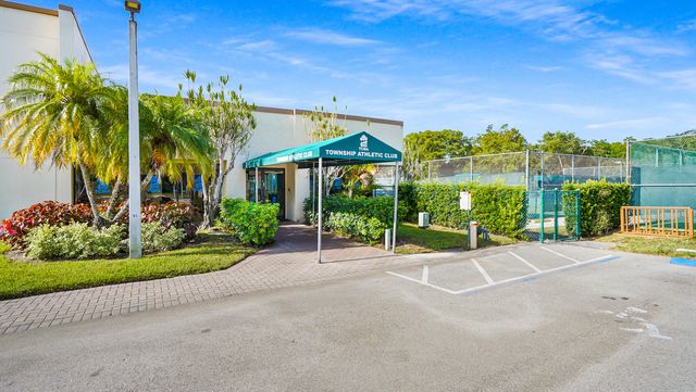 2687 BLUE SAGE Avenue, Coconut Creek, FL 33063