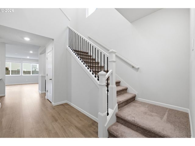1644 37TH Ave, Forest Grove, OR 97116