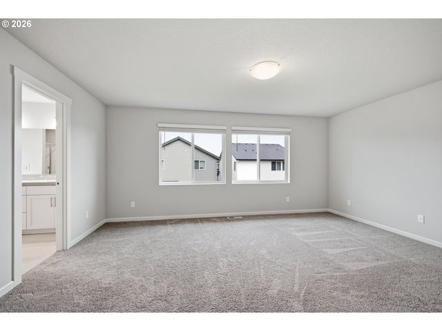 1644 37TH Ave, Forest Grove, OR 97116