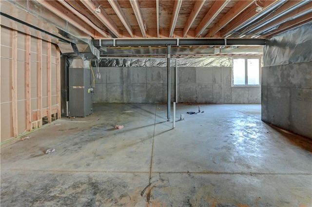 2710 W 49th Street, Westwood, KS 66205