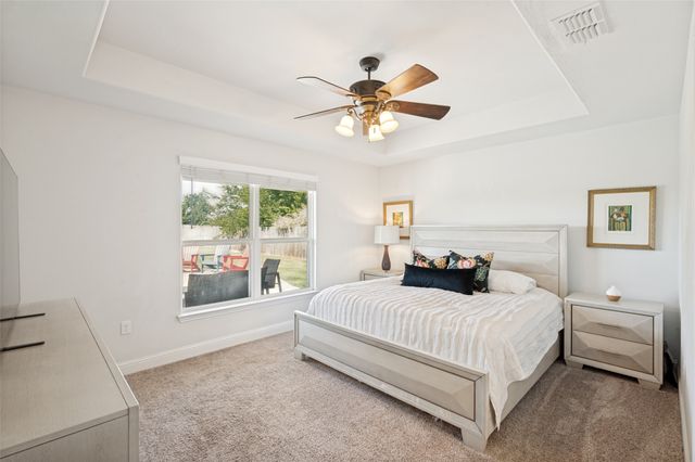 524 E Carol Street, Pilot Point, TX 76258