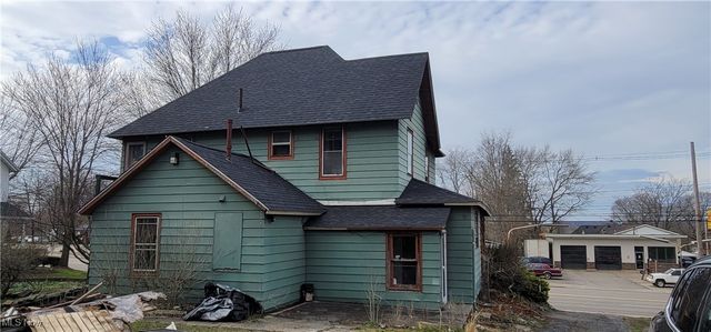 323 W Liberty, Hubbard, OH 44425