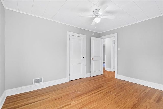 105 Center Ave, Mt Pleasant Boro, PA 15666