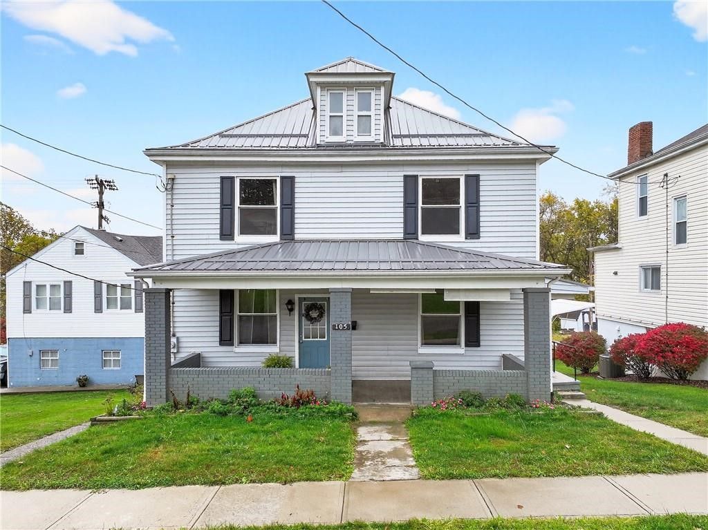 105 Center Ave, Mt Pleasant Boro, PA 15666