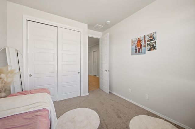 7424 Redbloom Road NW, Albuquerque, NM 87114