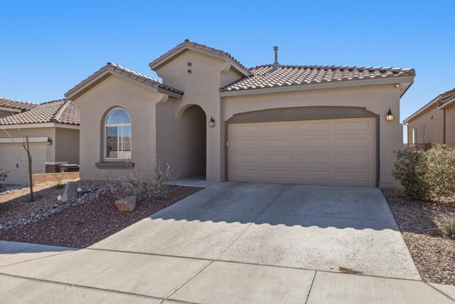 7424 Redbloom Road NW, Albuquerque, NM 87114