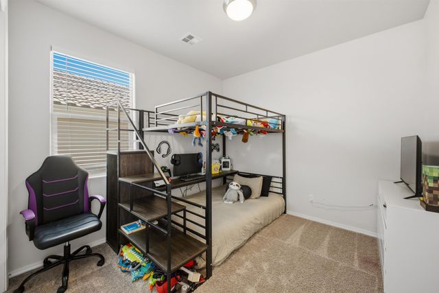 7424 Redbloom Road NW, Albuquerque, NM 87114