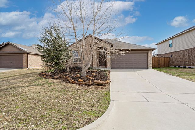 345 Chestnut Lane, Ponder, TX 76259