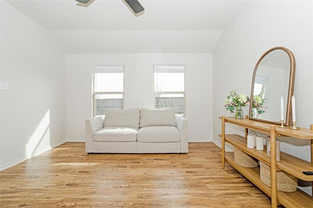 345 Chestnut Lane, Ponder, TX 76259