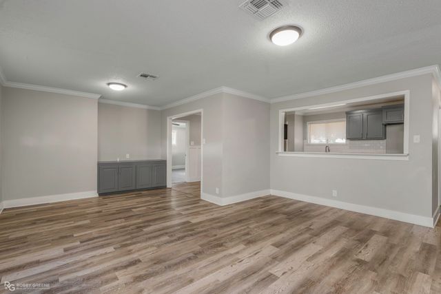 1106 Caroline Drive, Bossier City, LA 71112