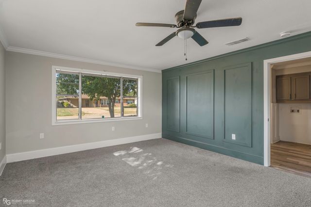 1106 Caroline Drive, Bossier City, LA 71112