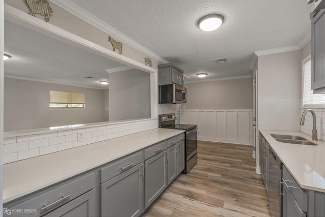 1106 Caroline Drive, Bossier City, LA 71112
