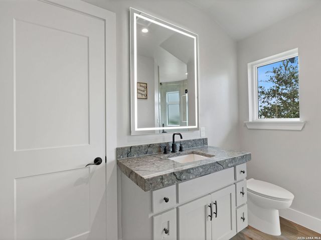 298 Table Rock, Helotes, TX 78023