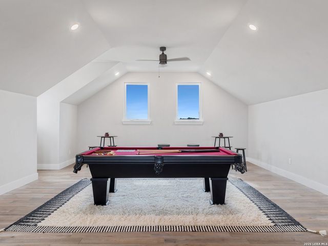 298 Table Rock, Helotes, TX 78023