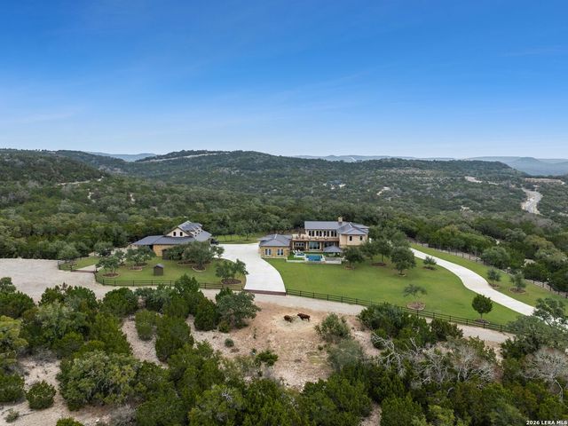 298 Table Rock, Helotes, TX 78023