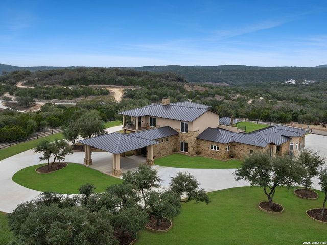 298 Table Rock, Helotes, TX 78023